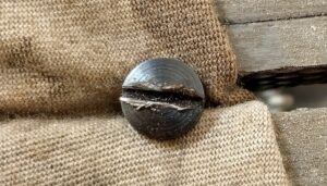 HW 35 Damaged fastener