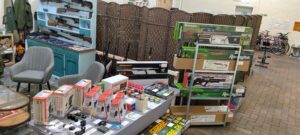 Retail table
