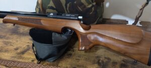 Air Arms S400 .177 in walnut thumbhole stock with leather sling